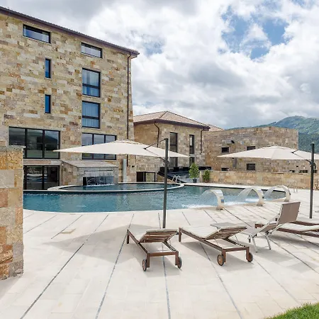 Aqua Montis & Hotel