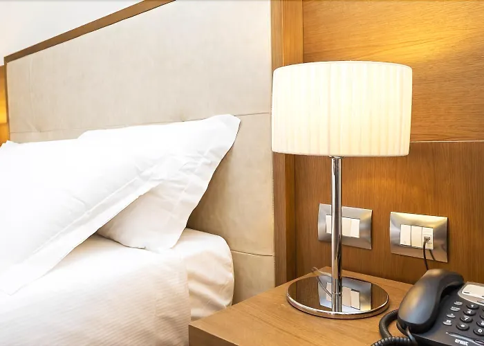 Aqua Montis & Отель Ривизондоли