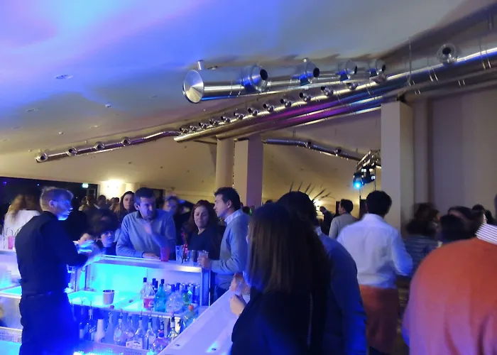 Отель Aqua Montis & Ривизондоли