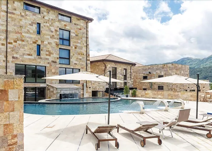 Hotel Aqua Montis & Spa 4*